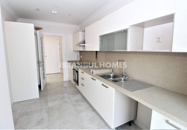 Fantastic Apartments with Sea and Island Views in Kartal 15