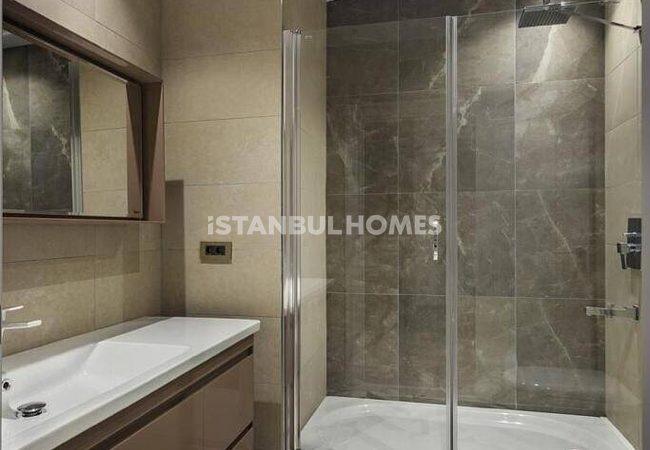 آپارتمانهای با کیفیت بالا با محوطه گسترده باغ در اسنیورت 25
