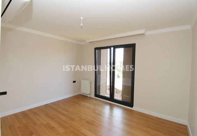 Appartements Privilégiés En Complexe Avec Piscine À Istanbul 21