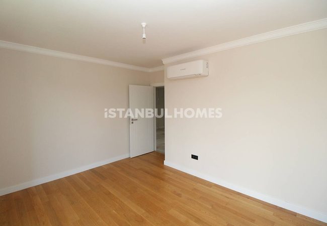 Appartements Privilégiés En Complexe Avec Piscine À Istanbul 23
