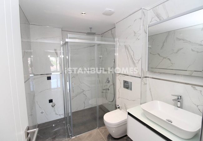 Appartements Privilégiés En Complexe Avec Piscine À Istanbul 26