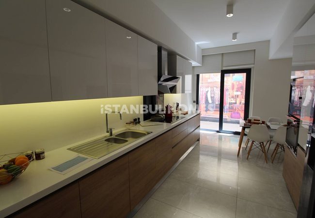 Büyükçekmece Apartments Within Walking Distance of the Sea 12