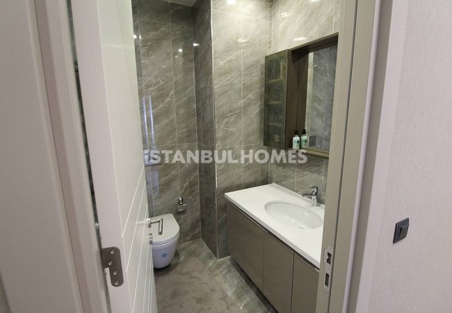Büyükçekmece Apartments Within Walking Distance of the Sea 23