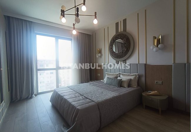 Apartments in a Complex with Swimming Pool in Istanbul 13