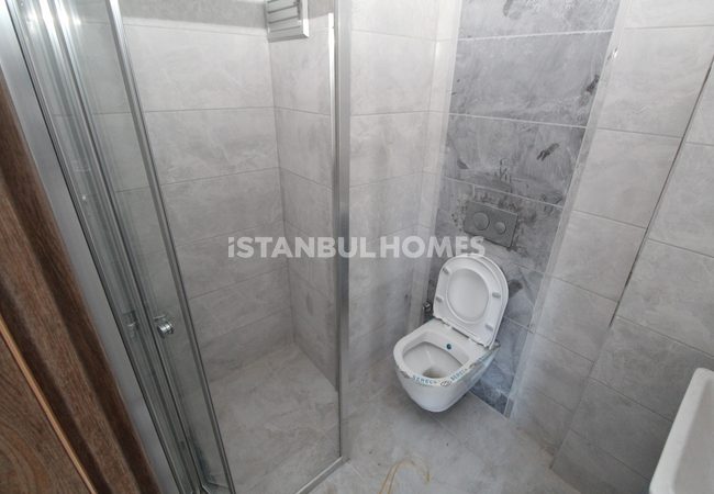 Immobilien In Einer Anlage Mit Pools In Istanbul Silivri 14