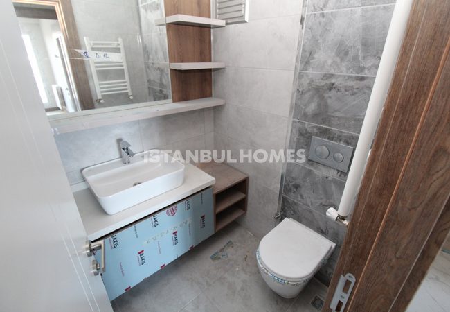 Immobilien In Einer Anlage Mit Pools In Istanbul Silivri 13