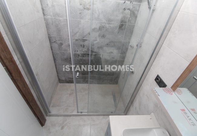 Immobilien In Einer Anlage Mit Pools In Istanbul Silivri 12
