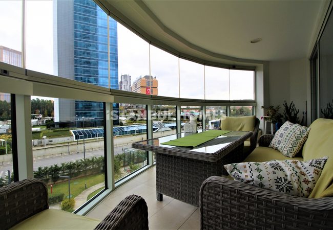 Apartment in a Complex with Rich Facilities in ümraniye 24