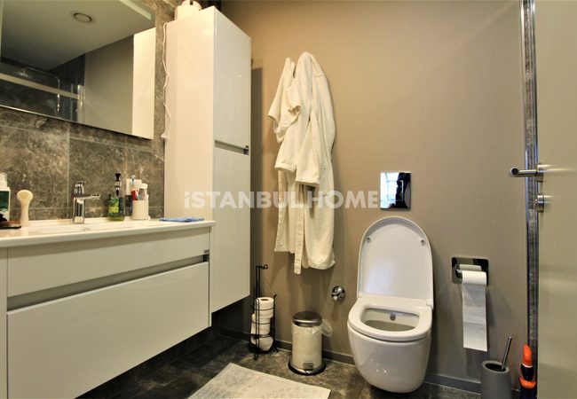 Apartment in a Complex with Rich Facilities in ümraniye 27