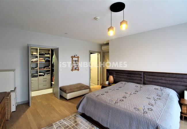 Apartment in a Complex with Rich Facilities in ümraniye 20