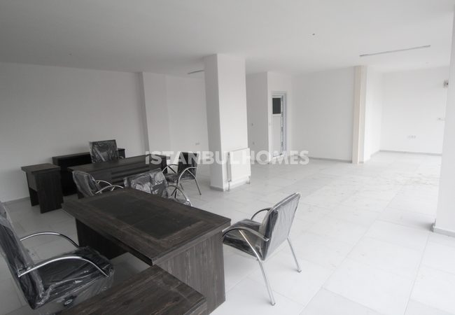 Shops in Esenyurt Center with High Investment Value 1