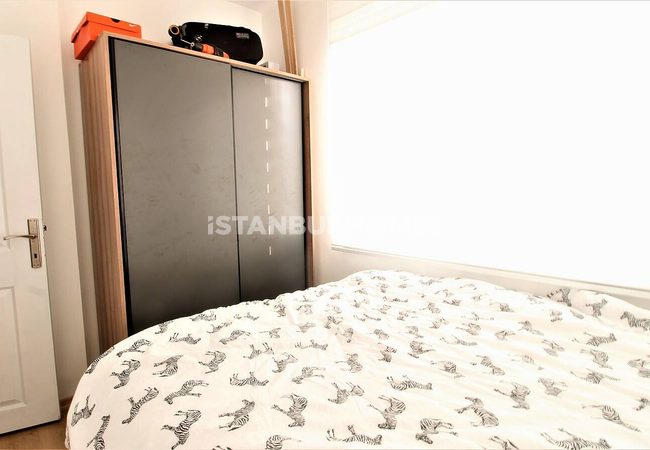 Centrally Located One-bedroom Apartment for Sale in Uskudar 11
