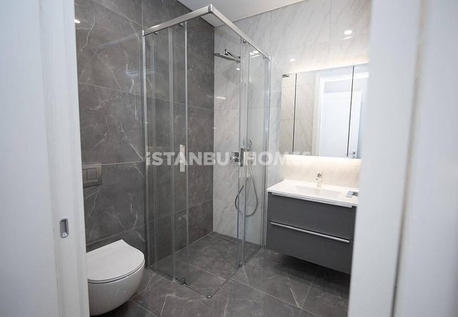 Spacious Real Estate with Forest View in Kağıthane Istanbul 22