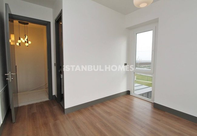 Villas with Garden and Terrace in Basaksehir Istanbul 27