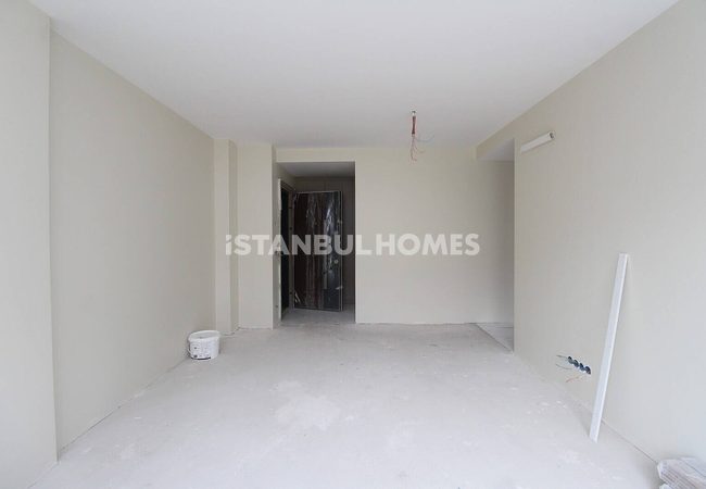Real Estate with Bosphorus Views in a Secure Complex in Uskudar 14