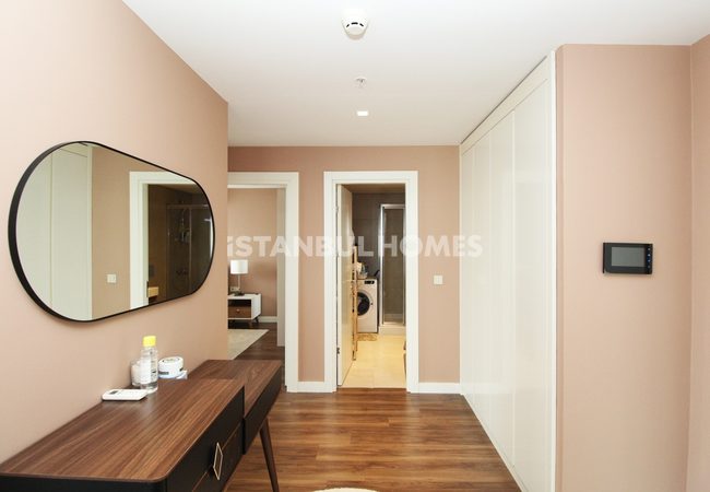 İstanbul Zeytinburnu'nda Prestijli Sitede Kullanışlı Daire 19