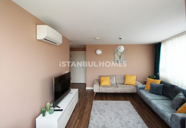 İstanbul Zeytinburnu'nda Prestijli Sitede Kullanışlı Daire 11