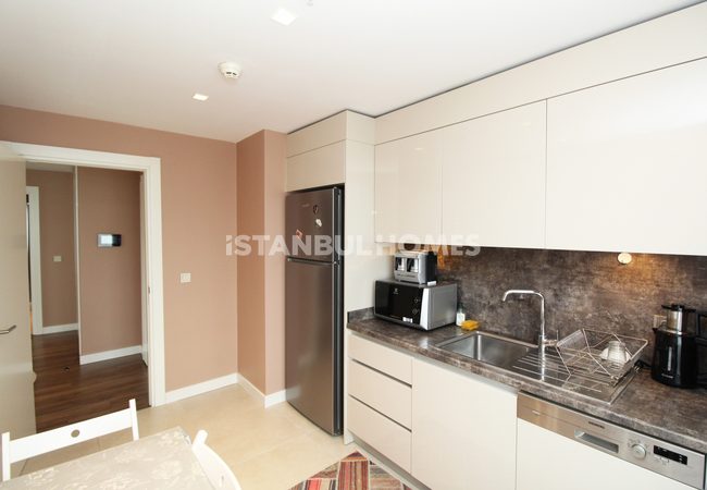 İstanbul Zeytinburnu'nda Prestijli Sitede Kullanışlı Daire 13