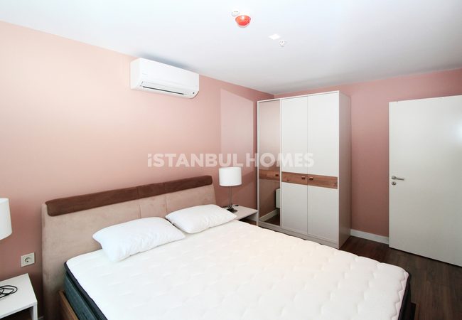 İstanbul Zeytinburnu'nda Prestijli Sitede Kullanışlı Daire 16