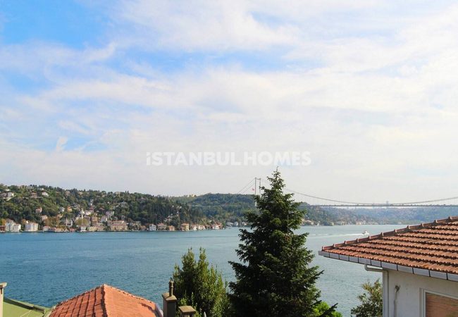 Bosphorus View Apartments in Building in Istanbul Sariyer 42