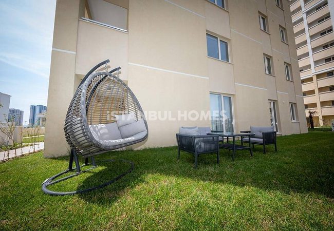 Flats with En-suite Bathroom and Balcony in Avcilar Istanbul 6