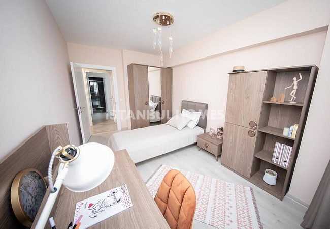 Flats with En-suite Bathroom and Balcony in Avcilar Istanbul 12