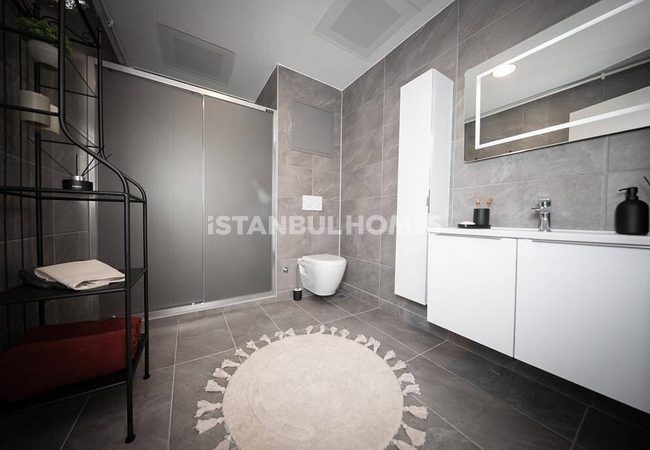 Flats with En-suite Bathroom and Balcony in Avcilar Istanbul 16