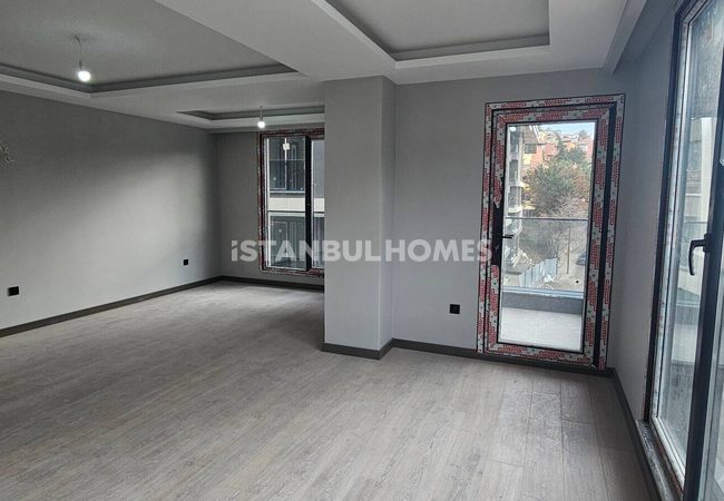 Real Estate in Equipped Complex in Uskudar Istanbul 8