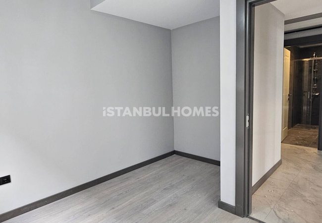 Real Estate in Equipped Complex in Uskudar Istanbul 15