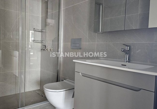 Wohnungen In Einem Sicheren Pool Komplex In Kartal Istanbul 18
