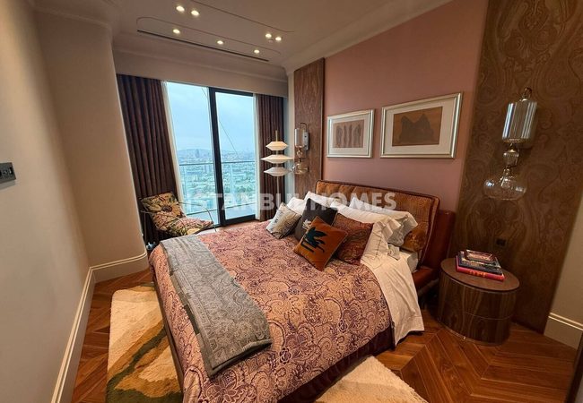 Flats in Luxury Project with Views on 3 Bridges in Istanbul Sariyer 15