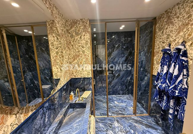 Flats in Luxury Project with Views on 3 Bridges in Istanbul Sariyer 22