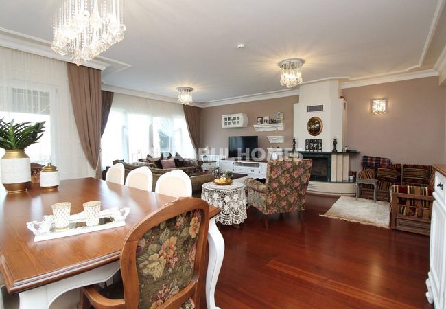 Villa Mit Waldblick In Einem Luxuskomplex In Zekeriyakoy, Istanbul 6