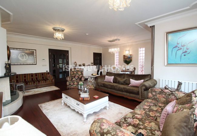 Villa Mit Waldblick In Einem Luxuskomplex In Zekeriyakoy, Istanbul 7