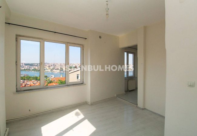 Investment Property with Sea Views in Balat Fatih 9
