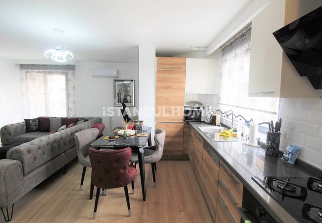 伊斯坦布尔西斯里 (sisli ) 安全建筑群中带家具的复式公寓 7
