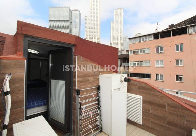 伊斯坦布尔西斯里 (sisli ) 安全建筑群中带家具的复式公寓 17