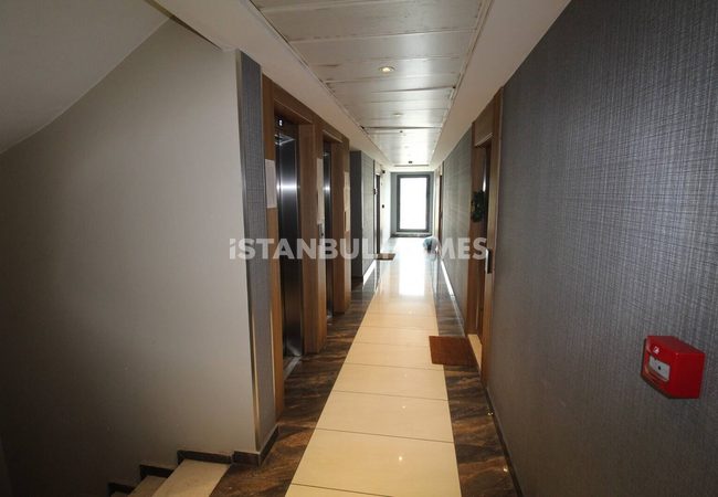 伊斯坦布尔西斯里 (sisli ) 安全建筑群中带家具的复式公寓 13