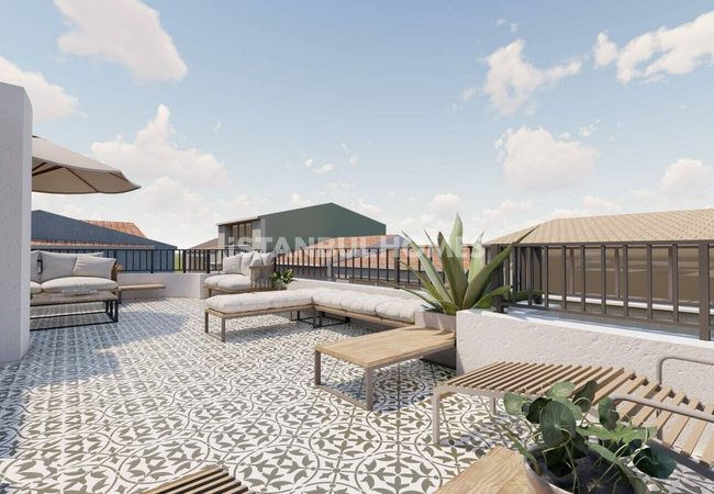 Fully Furnished Renovated Building in Istanbul Fatih 6