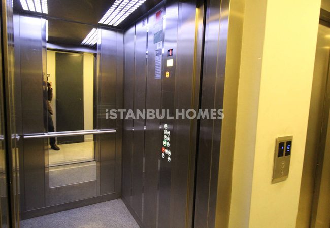 Immobilien In Einem Komplex Mit Sicherheit In Istanbul 19