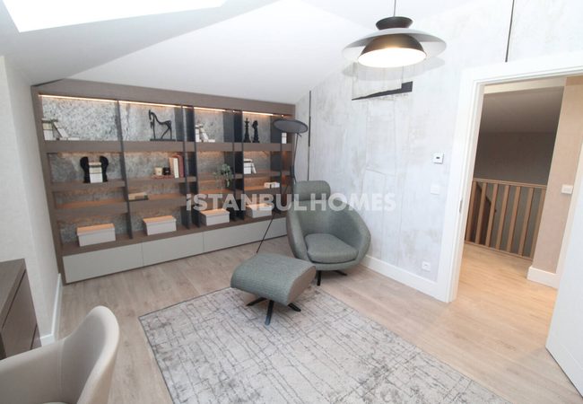 Spacieuses Maisons Triplex Près De La Mer À Istanbul Beylikduzu 30