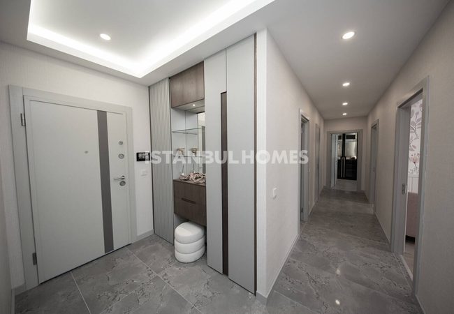 İstanbul Zeytinburnu'nda Geniş Kullanım Alanı Sunan Daireler 21