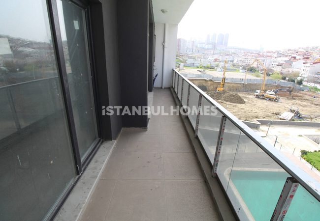 2-zimmer-wohnung Im Komplex In Esenyurt Istanbul 13
