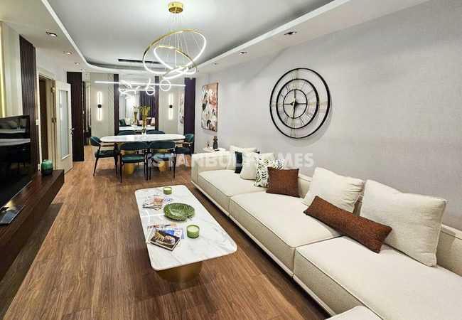 İstanbul Küçükçekmece'de Havuzlu Sitede Satılık Daireler 9