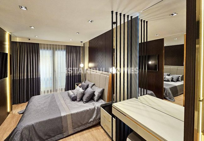 İstanbul Küçükçekmece'de Havuzlu Sitede Satılık Daireler 12