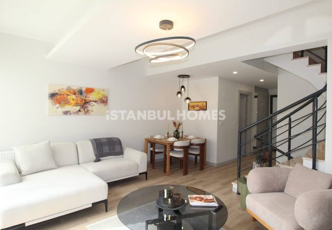 Maisons Triplex De 4 Chambres À Istanbul Basaksehir 5