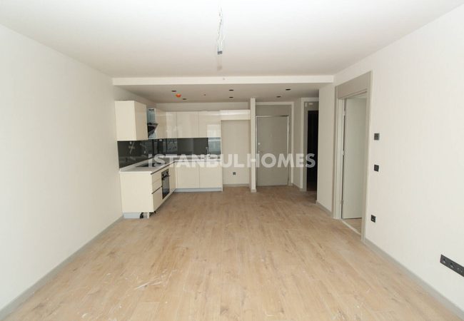 İstanbul'da Zengin Olanaklara Sahip Sitede 1+1 Daire 3