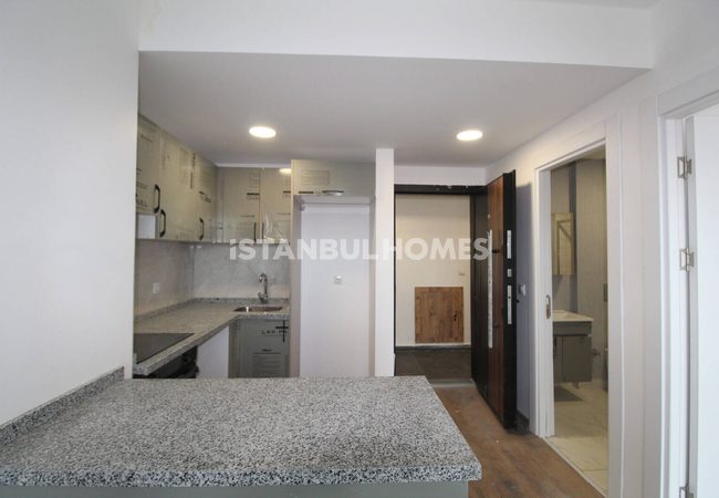 İstanbul Kağıthane'de Şehir Manzaralı 1+1 Şık Daire 10