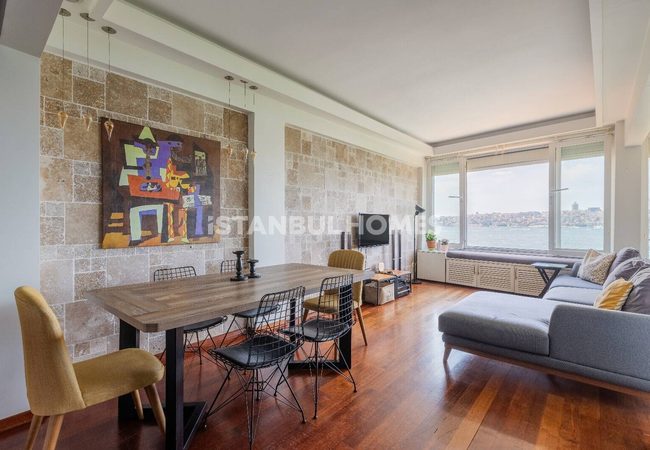 Üsküdar'da Boğaz Manzaralı Airbnb Lisanslı Daire 4