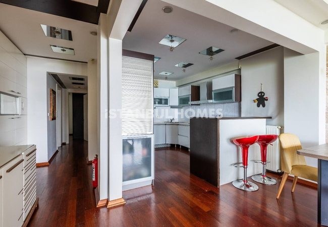 Üsküdar'da Boğaz Manzaralı Airbnb Lisanslı Daire 8